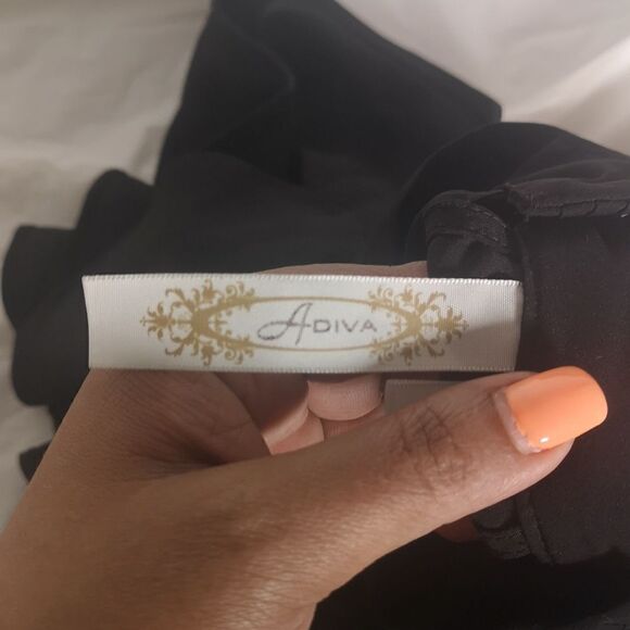 Adiva Ladies Ruffle Pleated Top Black Small 🖤🖤 - Picture 15 of 16